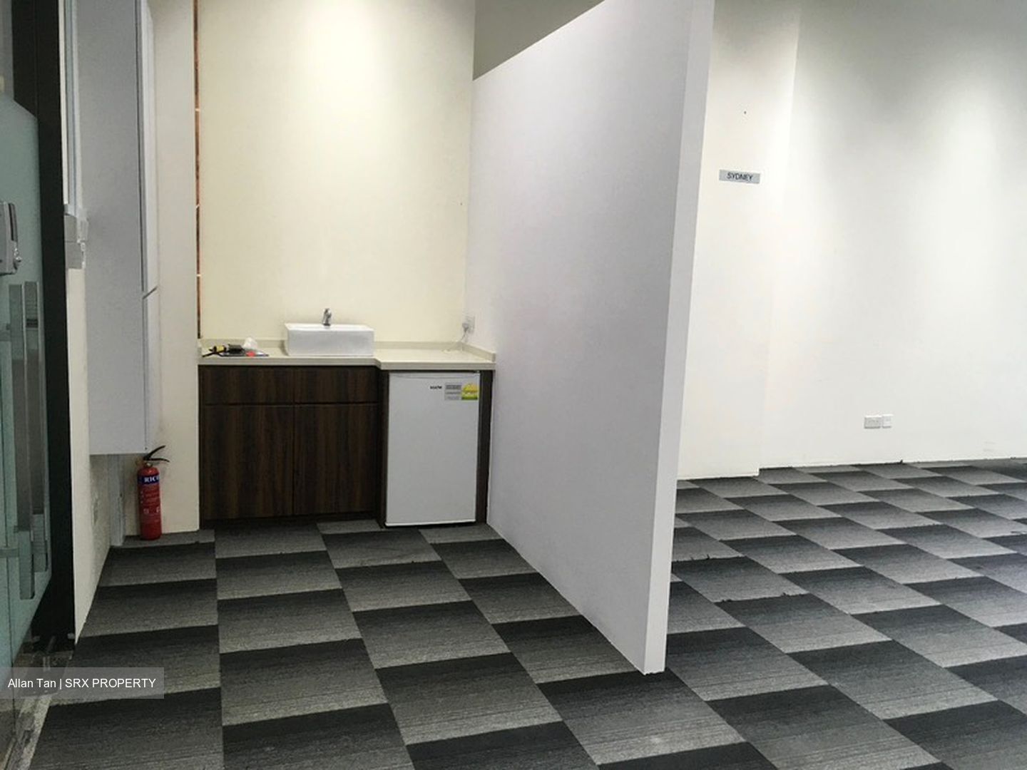 Sbf Center (D1), Office #504449311